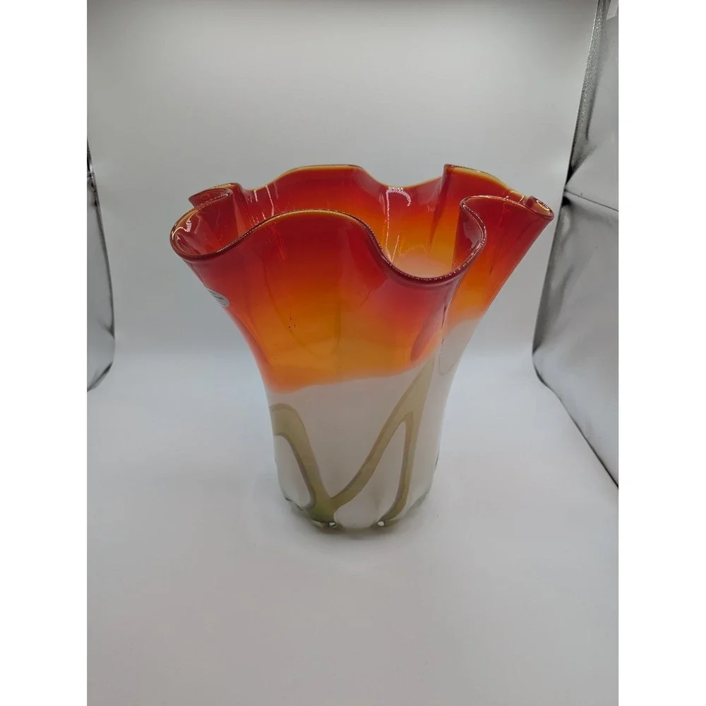 Jarek Kozlowsky Collection Hand Blown Art Glass Vase‎ Ruffled Rim Made in Poland